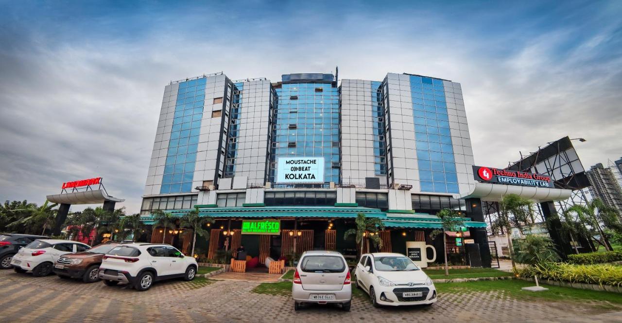 Offbeat Ccu Hostel Kolkata Exterior photo