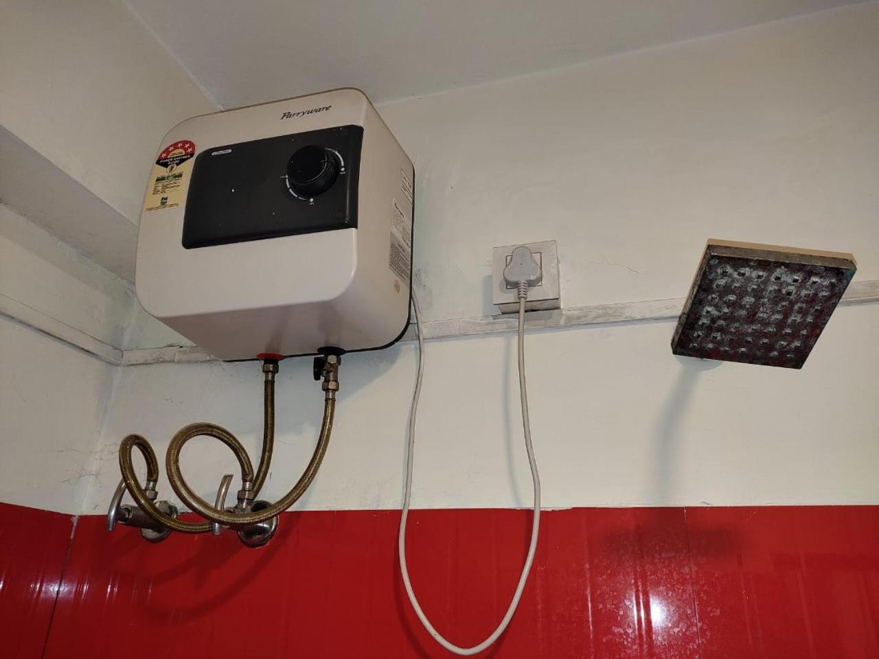 Offbeat Ccu Hostel Kolkata Exterior photo